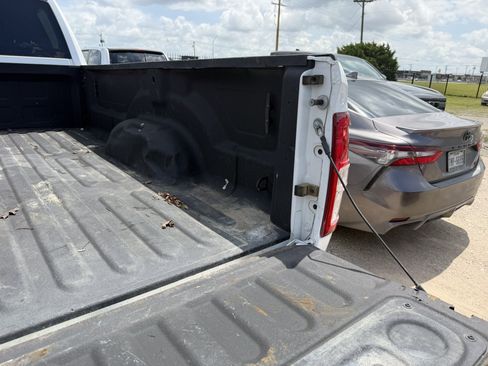 Used 2021 RAM 2500 Tradesman RWD image 5