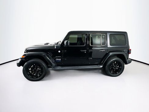 Used 2022 Jeep Wrangler Sahara image 4