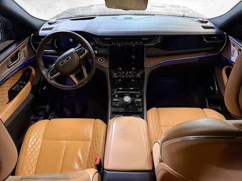 Used 2023 Jeep Grand Cherokee L Summit w/ Rear Seat Video Group I image 10