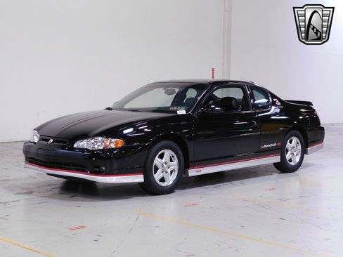 Used 2002 Chevrolet Monte Carlo SS w/ Pace Car Replica Pkg image 2
