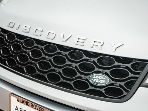 Certified 2025 Land Rover Discovery Sport S AWD/4WD image 11