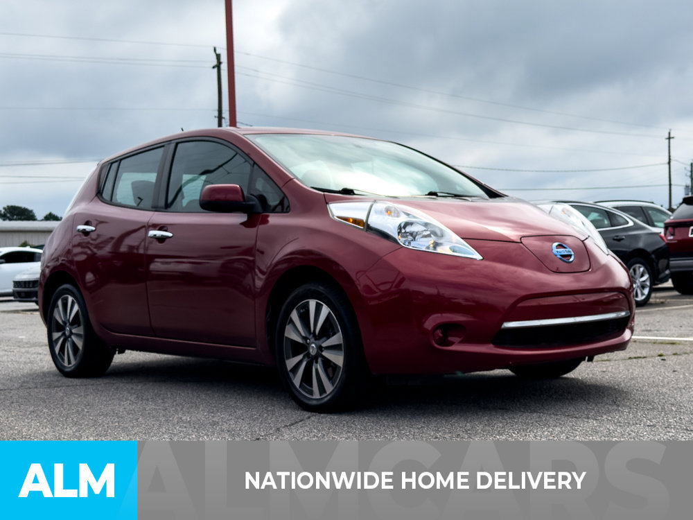 Used 2015 Nissan Leaf SV FWD image 4