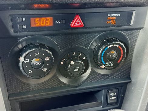 Used 2018 Toyota 86 image 17