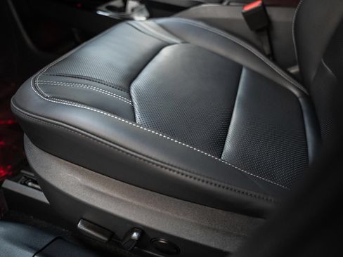 Certified 2025 Ford Mustang Mach-E Premium AWD/4WD image 36