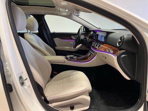 Used 2020 Mercedes-Benz E 450 4MATIC Wagon image 41