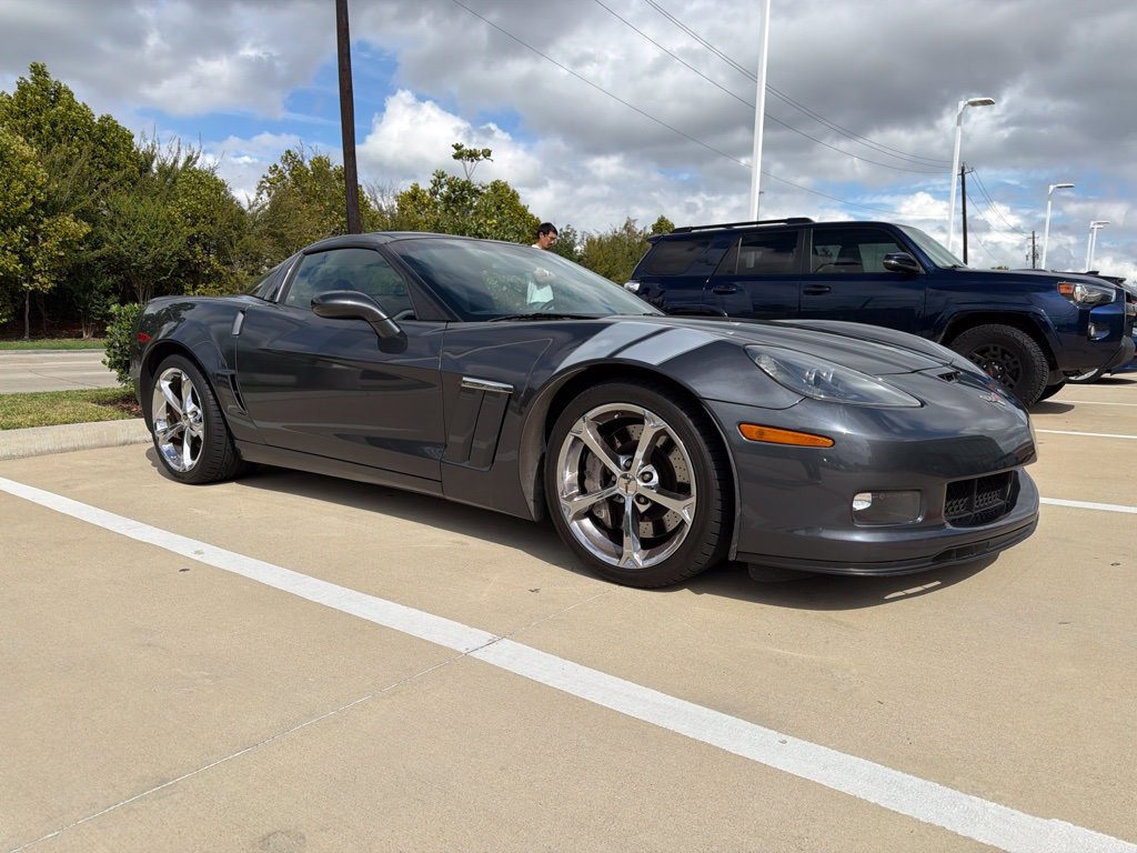 Used 2010 Chevrolet Corvette Grand Sport w/ Preferred Equipment Group RWD image 12