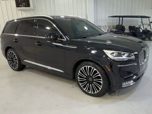 Used 2023 Lincoln Aviator Black Label w/ Dynamic Handling Package AWD/4WD image 3