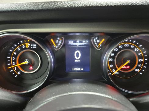 Used 2019 Jeep Wrangler Sport AWD/4WD image 18