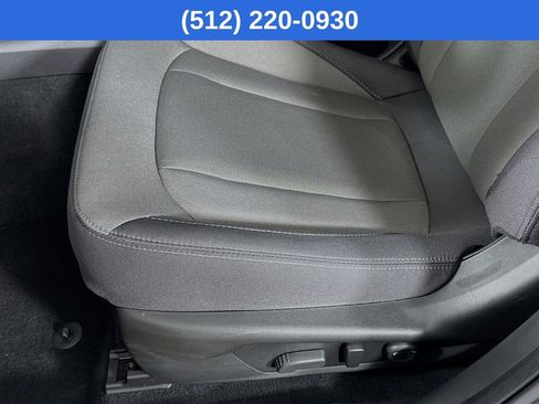 Certified 2025 Subaru Crosstrek 2.0i Premium image 23