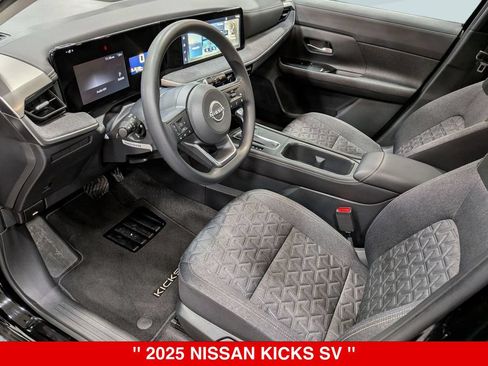 Certified 2025 Nissan Kicks SV w/ SV Premium Package AWD/4WD image 12