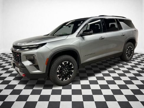 Certified 2026 Chevrolet Traverse Z71 w/ Enhanced Driving Package AWD/4WD image 5
