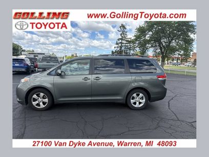 Used 2014 Toyota Sienna LE