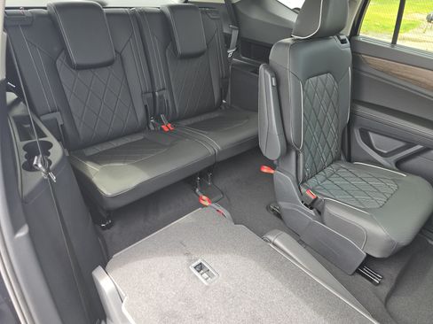 New 2026 Volkswagen Atlas SEL Premium R-Line AWD/4WD image 19