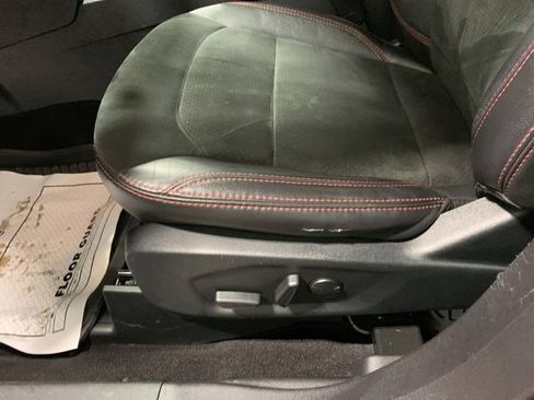 Used 2019 Ford Explorer XLT w/ Equipment Group 202A image 8