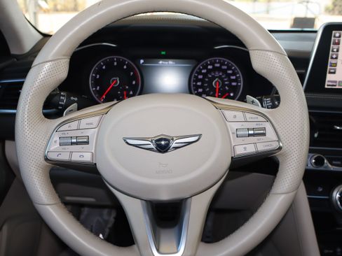 Used 2019 Genesis G70 3.3T Design image 14