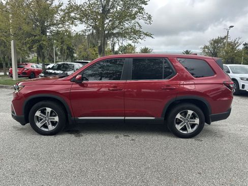 Used 2023 Honda Pilot EX-L image 3