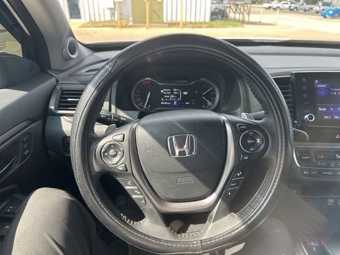 Used 2022 Honda Ridgeline RTL image 10