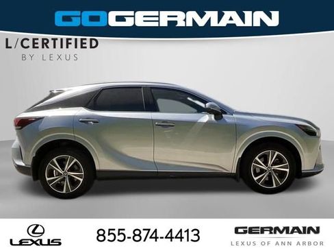 Used 2023 Lexus RX 350 Premium w/ Accessory Package AWD/4WD image 9