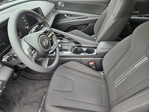 New 2026 Hyundai Elantra Blue image 14