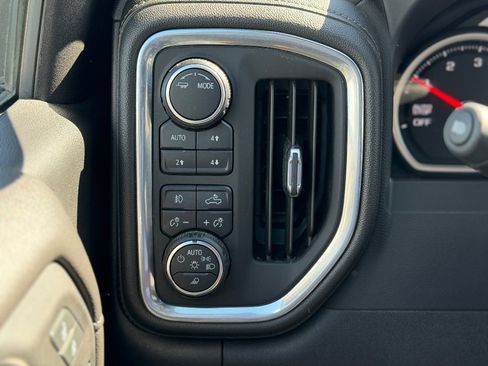 Used 2022 Chevrolet Silverado 1500 High Country w/ Safety Package II AWD/4WD image 6