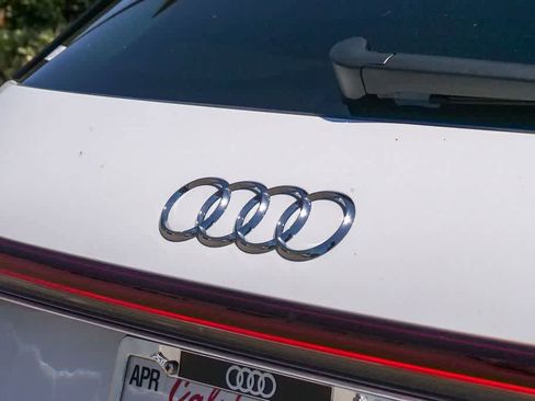 Used 2024 Audi Q4 e-tron Premium Plus w/ Premium Plus AWD/4WD image 12