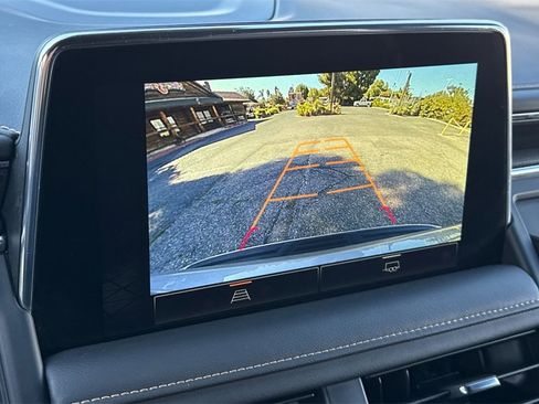 Certified 2024 GMC Yukon XL AT4 image 25