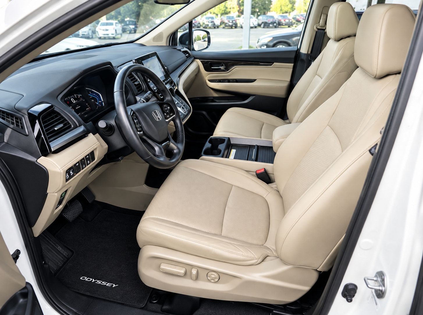 Used 2019 Honda Odyssey Elite image 11