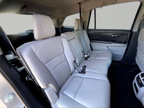 Used 2021 Honda Pilot EX-L image 25