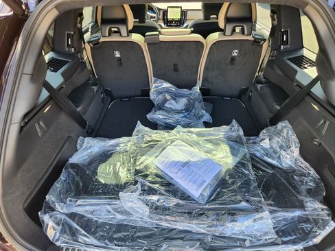 New 2026 Volvo XC90 T8 Ultra w/ Lounge Package AWD/4WD image 15