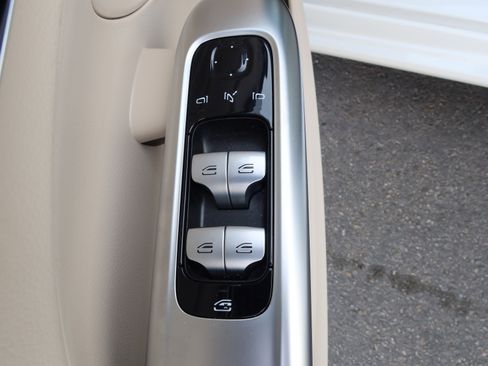 Certified 2024 Mercedes-Benz C 300 4MATIC Sedan image 14