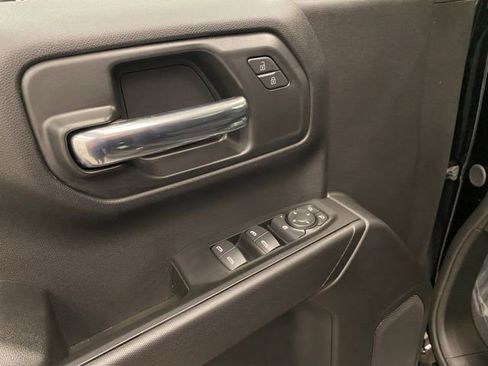 New 2026 Chevrolet Silverado 1500 Custom w/ Turbomax Blackout Package AWD/4WD image 29
