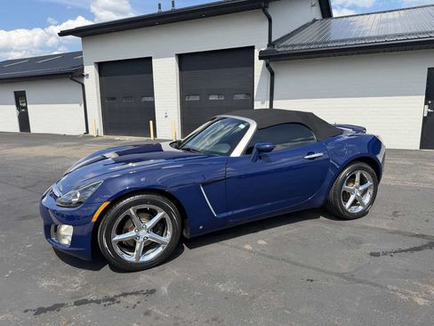 Used 2009 Saturn Sky Red Line RWD image 5