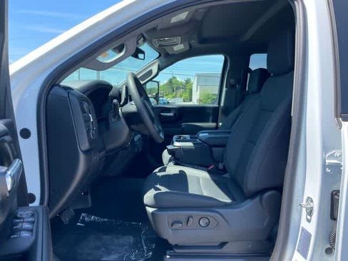 New 2026 Chevrolet Silverado 2500 Custom w/ Custom Convenience Package AWD/4WD image 7