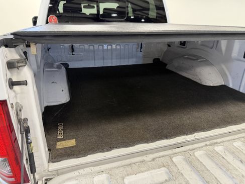 Used 2015 Ford F150 XLT w/ Equipment Group 302A Luxury image 21