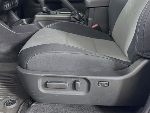 Used 2023 Toyota Tacoma TRD Sport w/ Advanced Technology Package image 34