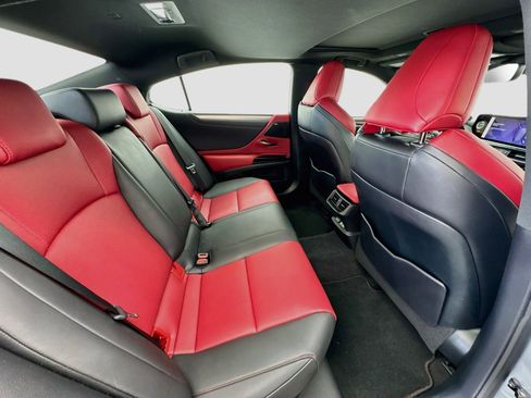 Used 2024 Lexus ES 300h F Sport FWD image 19