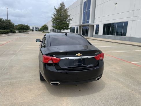 Used 2019 Chevrolet Impala Premier FWD image 6