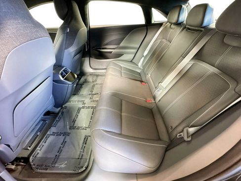 Used 2023 Lucid Air Grand Touring image 21