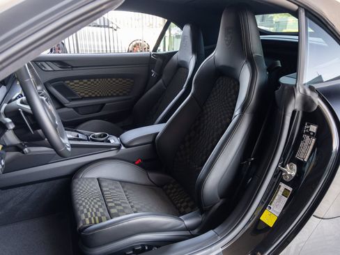 Certified 2026 Porsche 911 Carrera 4 GTS AWD/4WD image 5