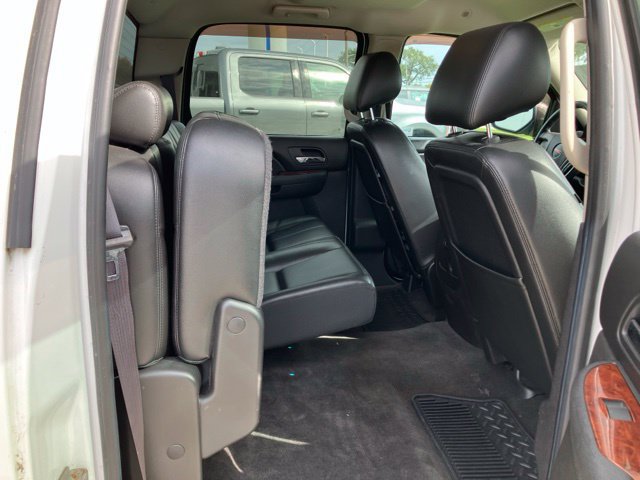 Used 2012 GMC Sierra 1500 SLT w/ Chrome Essentials Package AWD/4WD image 19