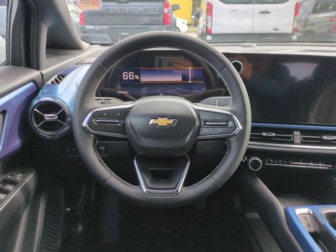 New 2026 Chevrolet Equinox EV LT image 15