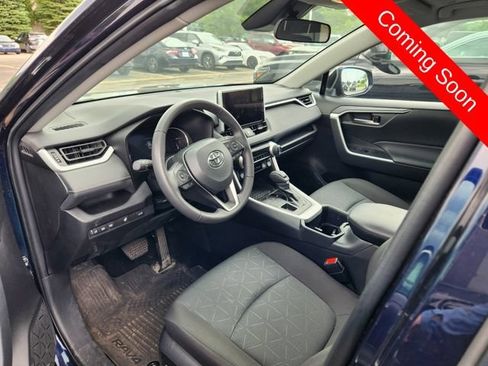 Used 2025 Toyota RAV4 XLE w/ Convenience Package AWD/4WD image 7