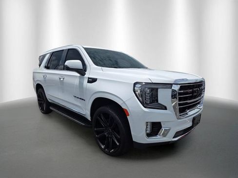 Used 2021 GMC Yukon SLT w/ SLT Premium Package AWD/4WD image 5