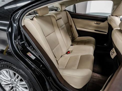 Used 2017 Lexus ES 350 w/ Accessory Package 2 FWD image 42