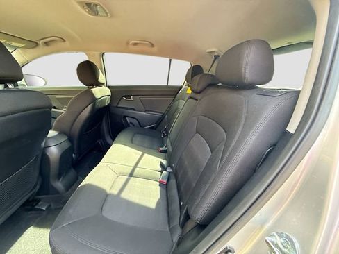 Used 2011 Kia Sportage LX w/ Navigation Pkg image 24