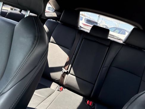 Used 2022 Toyota Venza XLE AWD/4WD image 22