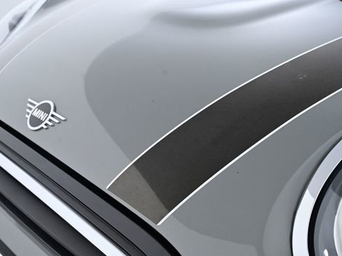 Certified 2023 MINI Cooper 4-Door Hardtop FWD image 8
