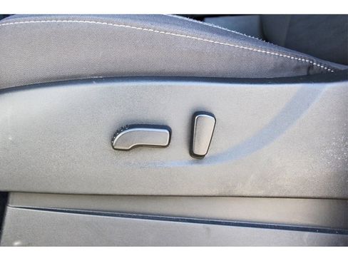 Certified 2024 Nissan Frontier SV w/ SV Convenience Package image 26