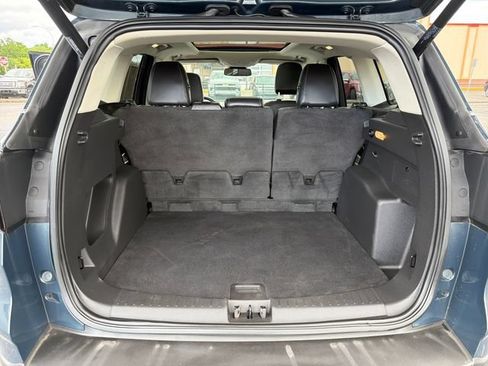Used 2019 Ford Escape SEL AWD/4WD image 24