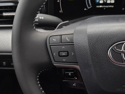 Certified 2026 Toyota Camry SE FWD image 20